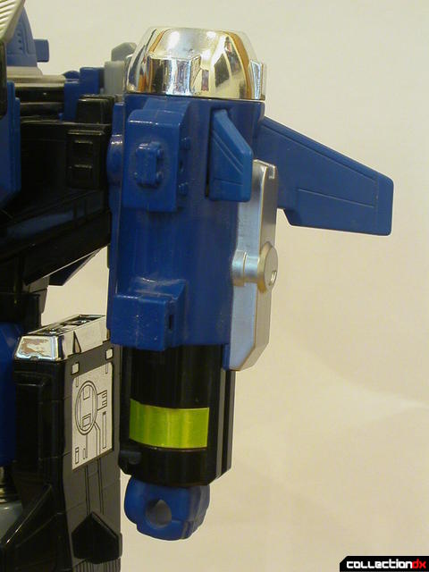 Deluxe Stratoforce Megazord (left arm detail)