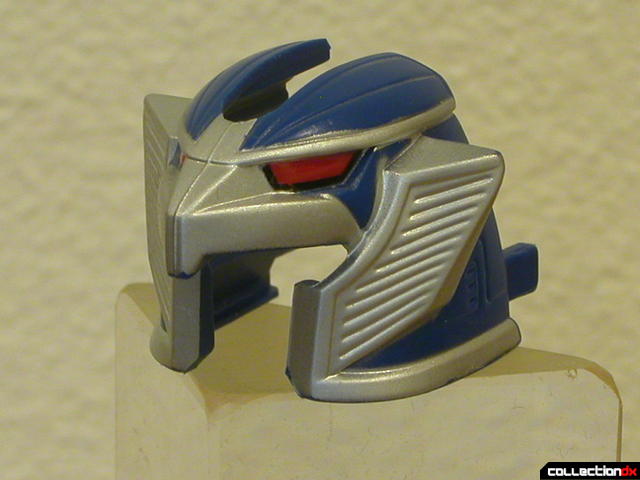 Deluxe Stratoforce Megazord (mask detail)