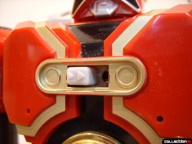 Deluxe Red Battlezord (On-Off switch on chest)
