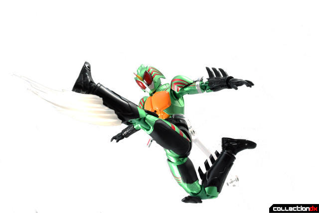 SH-Figuarts-Kamen-Rider-Amazon-Omega-21