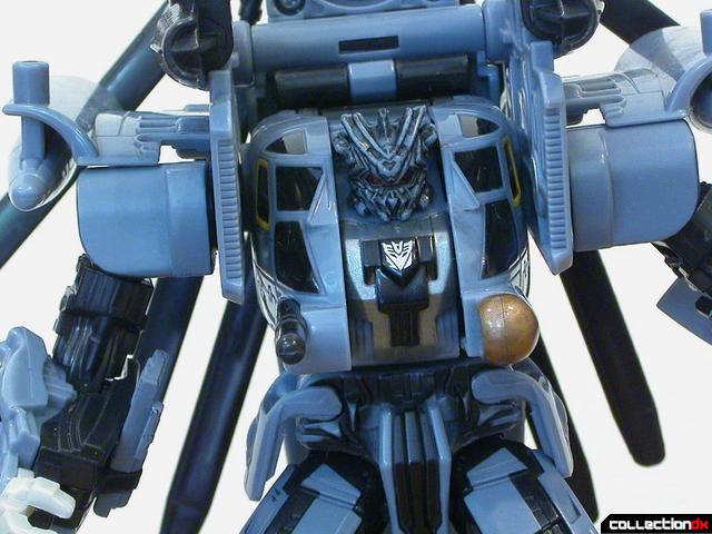 Decepticon Blackout- robot mode (upper body detail, posed)