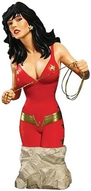 WOMEN OF THE DC UNIVERSE: DONNA TROY BUST