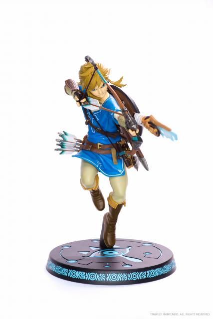 Zelda: Breath of the Wild Link Figure