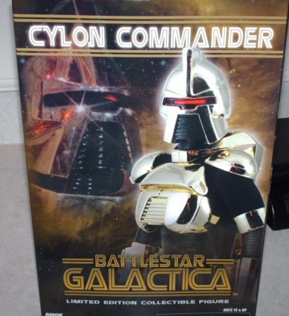 Cylon Commander (Gold)