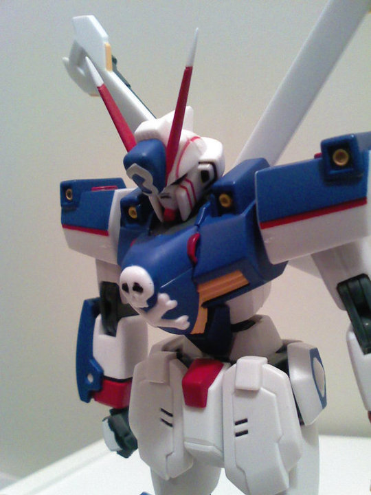 Crossbone Gundam X-3