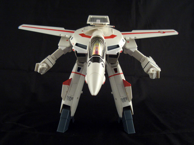 VF-1J Valkyrie with SUPER parts (Hikaru Ichijo TV type)