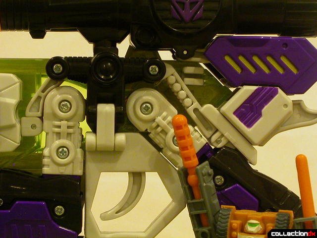 Decepticon Megatron- blaster mode (close-up of bullets)