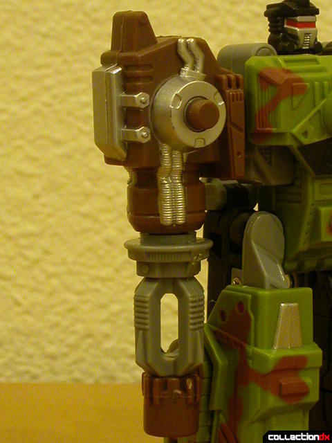 Autobot Signal Flare- robot mode (right arm detail)