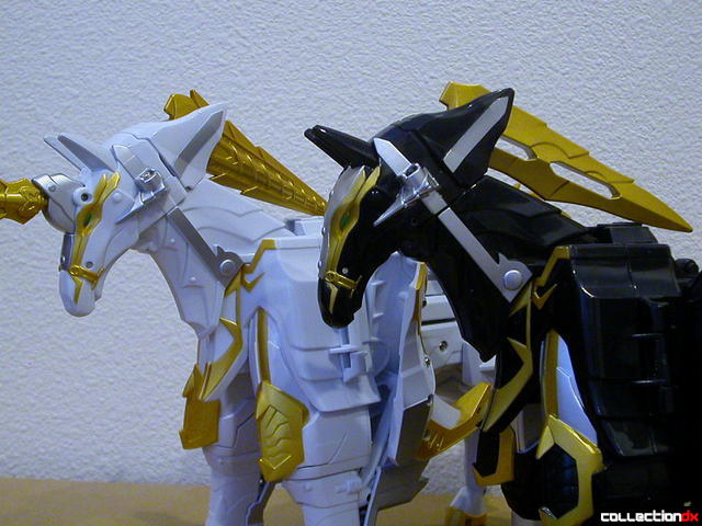 Unigolon (left) and Barikion (right) head details