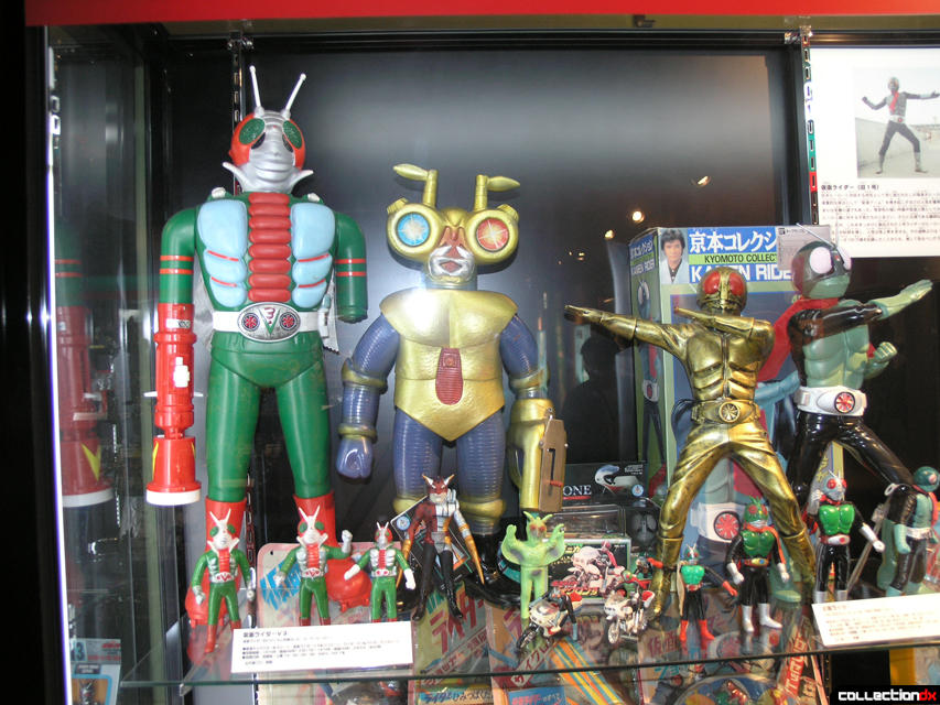 Kamen Rider v3 and Lenz Ari Jumbo Machinder