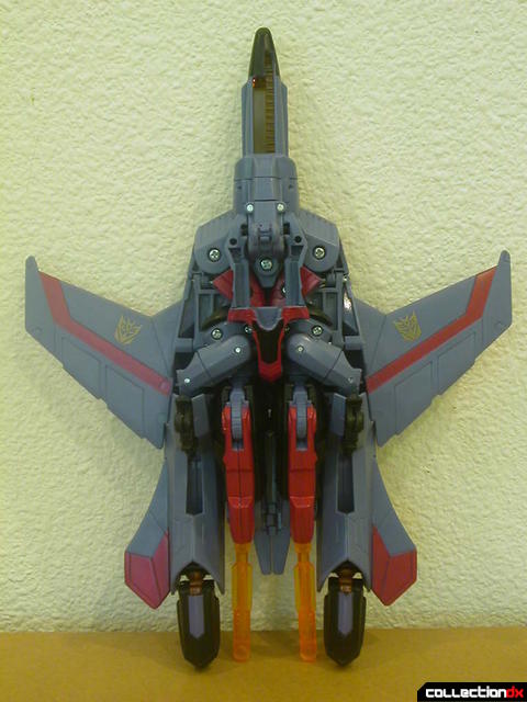 Decepticon Starscream- vehicle mode (bottom view)