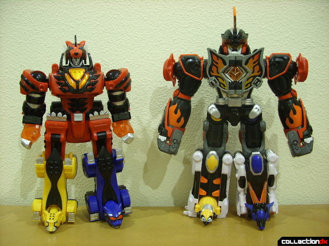 Deluxe Jungle Pride Megazord (L) and Jungle Master Megazord (R)