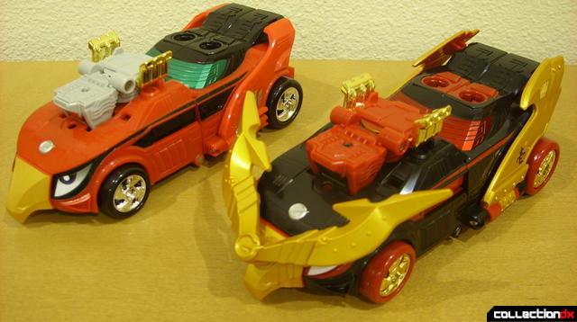 Engine Speedor (L) and Wandering Engine Retsu-Taka (R)