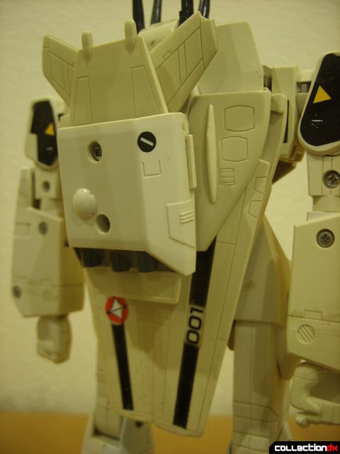 VF-1S Valkyrie - Battroid Mode (back thruster assembly detail)