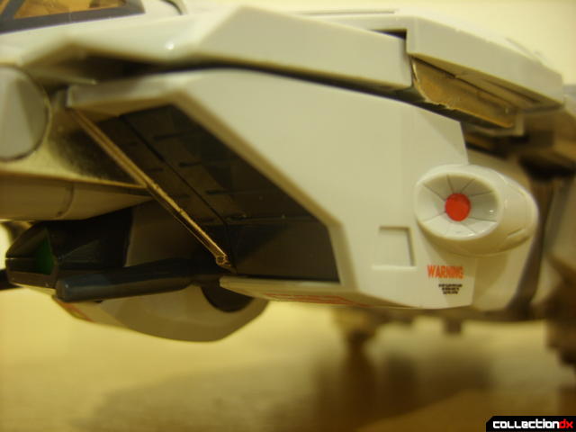 Origin of Valkyrie VF-1J Valkyrie- Fighter Mode (air intake detail)