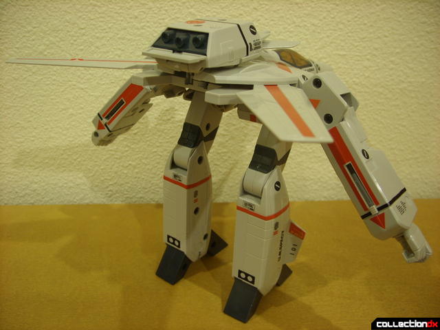 Origin of Valkyrie VF-1J Valkyrie- GERWALK Mode (back)