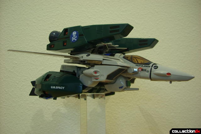 Origin of Valkyrie VF-1A Super Valkyrie Max ver.- Fighter Mode dramatic angle (2)