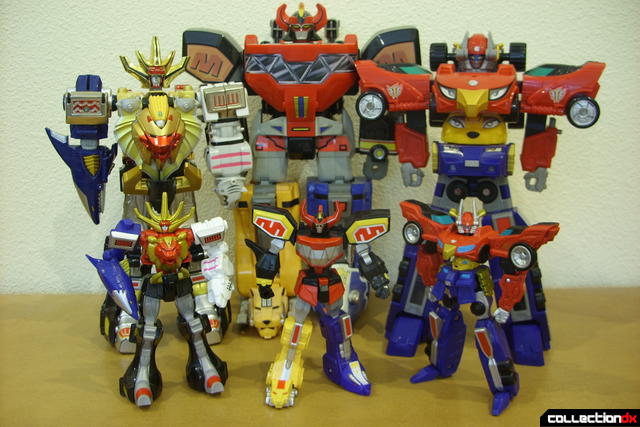 Retrofire Wild Force (L), Mighty Morphin' (C), and High Octane (R) Megazords standing with original Dlx. ver