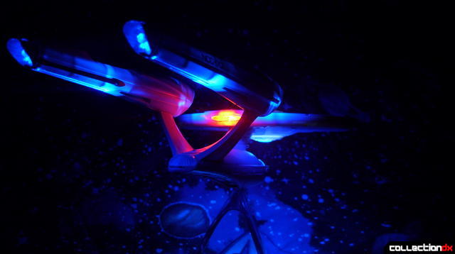 U.S.S. Enterprise- lighting detail (no room lights)(2)