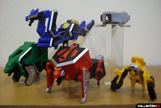 DX Samurai Gattai Shinken-Oh (Origami together in Animal Mode)