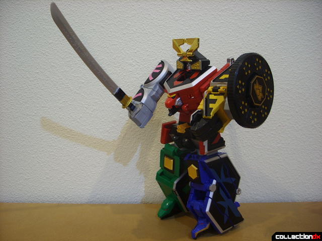 DX Samurai Gattai Shinken-Oh posed (9)
