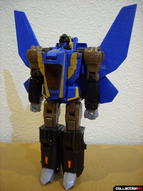 Autobot Tread Bolt without armor- robot mode (front)
