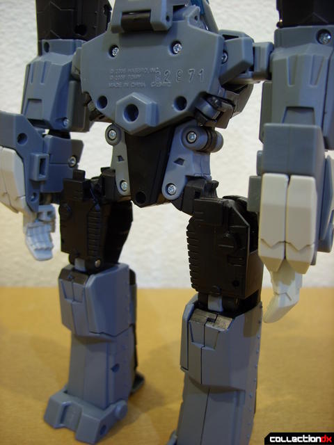 Animated Voyager-class Decepticon Shockwave- Longarm form (crane removed)