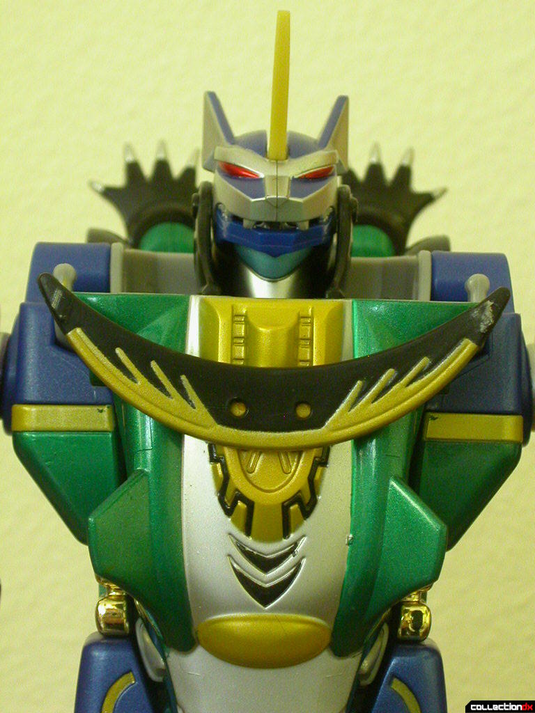 Majuu Gattai Gao Hunter Evil- front torso detail