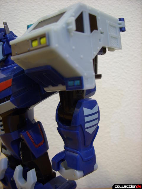 Animated Leader-class Autobot Ultra Magnus- robot mode (left arm)