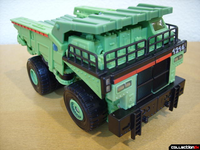 RotF Voyager-class Decepticon Long Haul- vehicle mode (front)
