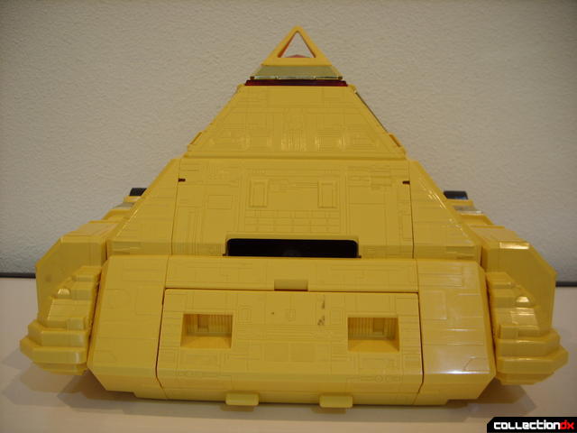 Deluxe Pyramidas The Carrier Zord- Pyramid Mode (back profile)