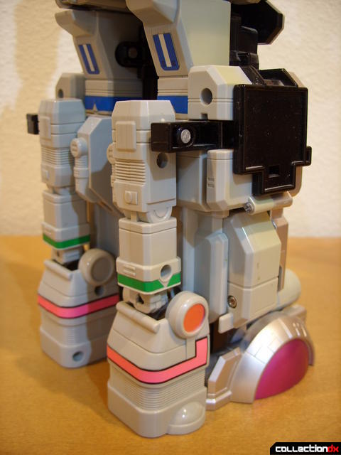 Deluxe Super Zeo Megazord (legs, back)