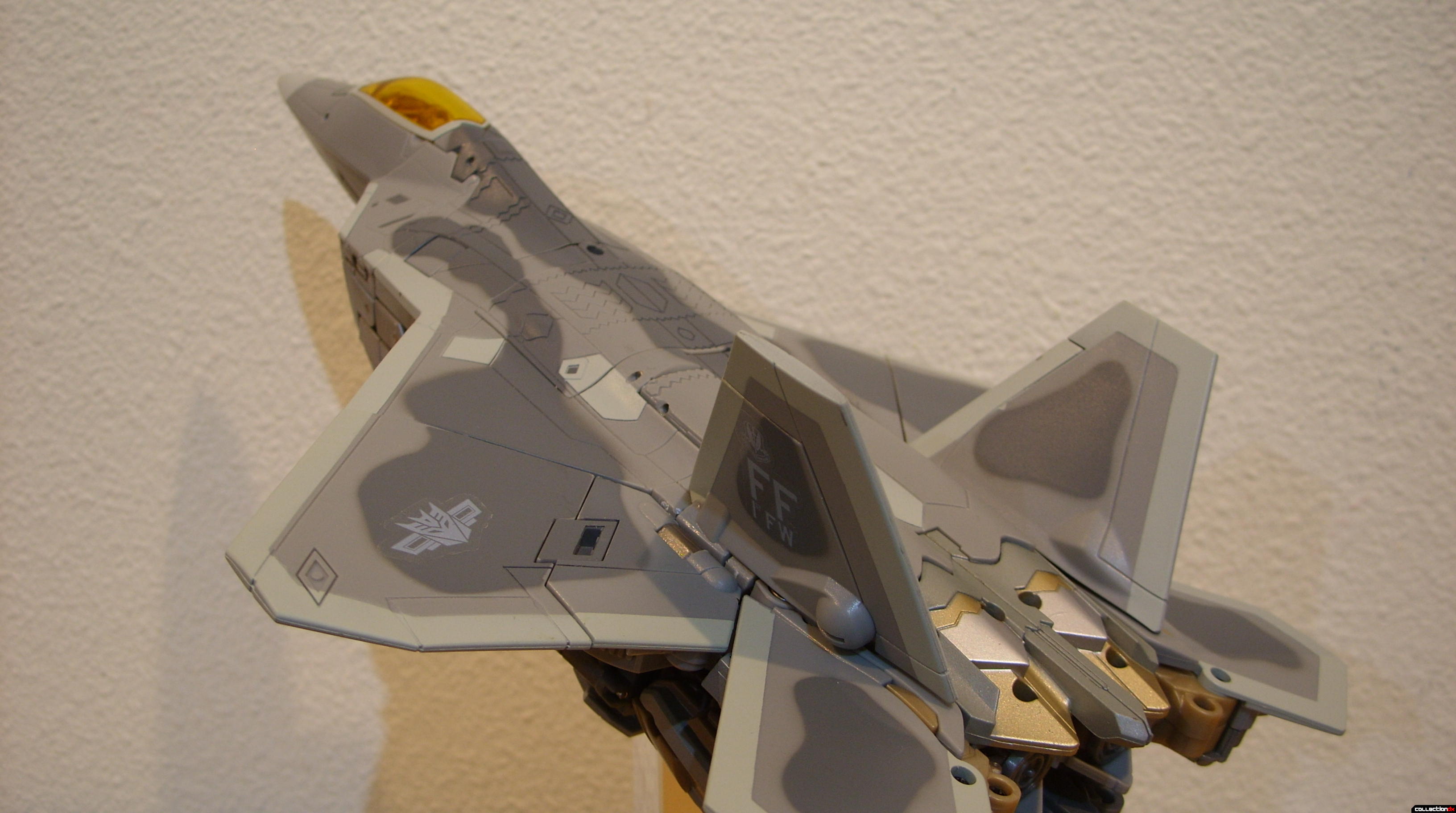 Masterpeice Movie Series Starscream- Vehicle Mode dramatic angle (1)