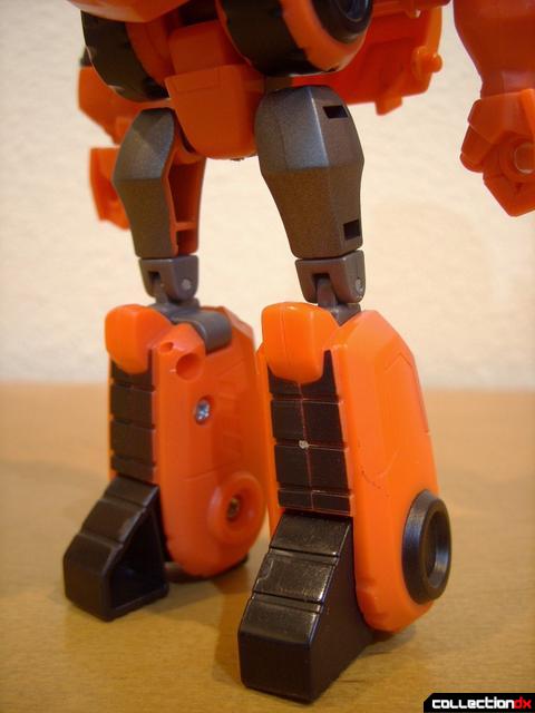 Deluxe-class Cybertron Mode Ironhide- robot mode (legs)