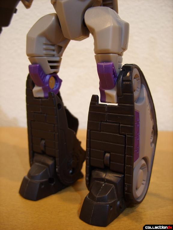 Voyager-class Decepticon Blitzwing- robot mode (legs, front)