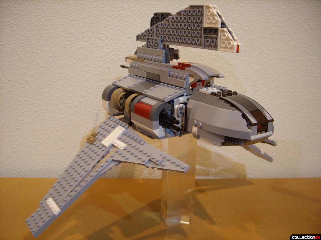 Emperor Palpatine's Shuttle (wings lowered, front)