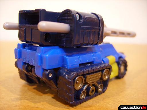 Scout-class Autobot Scattorshot- vehicle mode (back)