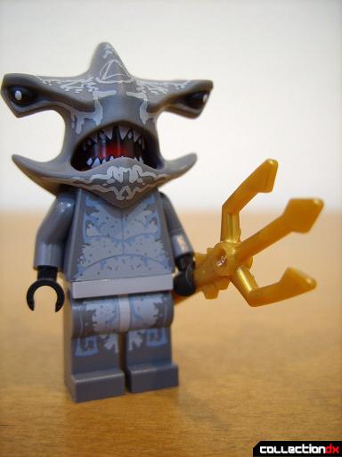 Seabed Strider - Hammerhead Warrior minifig (front)