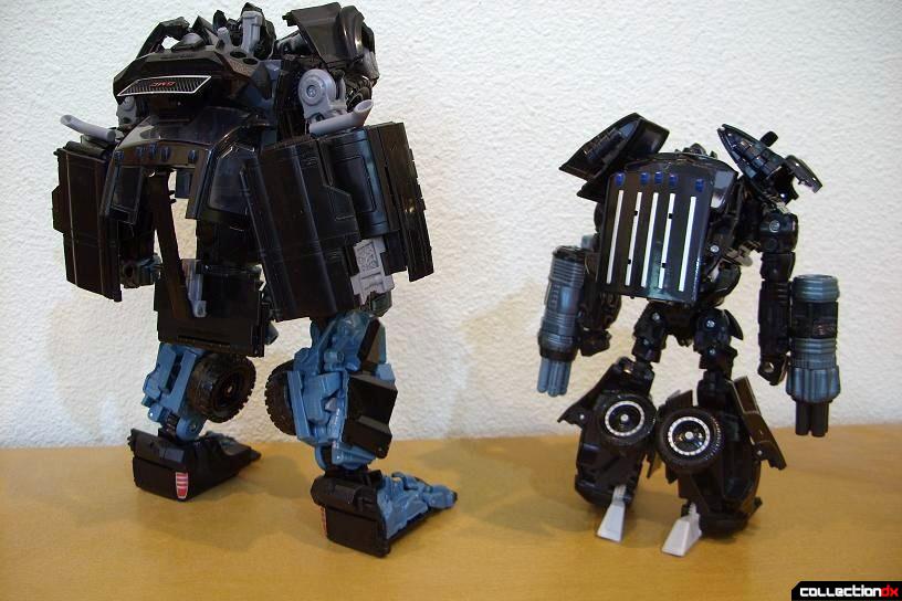 DotM Leader-class Autobot Ironhide (26)