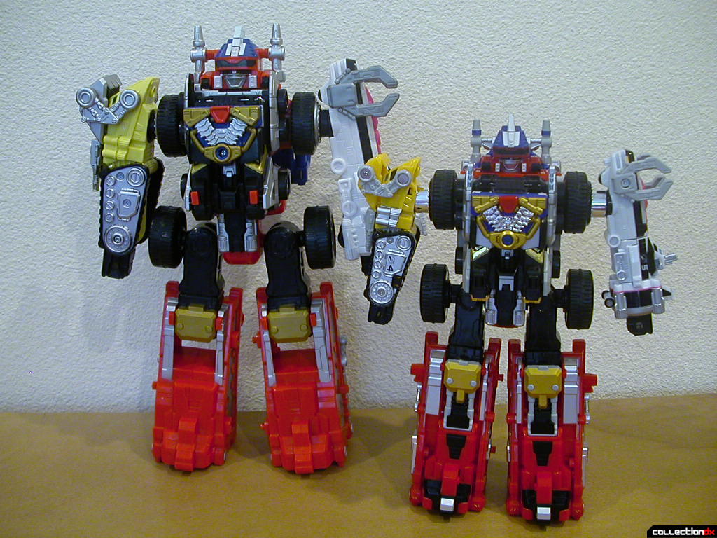 Deluxe DriveMax Megazord vs. DX Gougou Gattai DaiBouken (front)