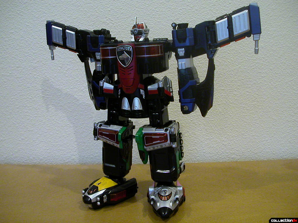 DX Tokusou Gattai DekaWing Robo (front)