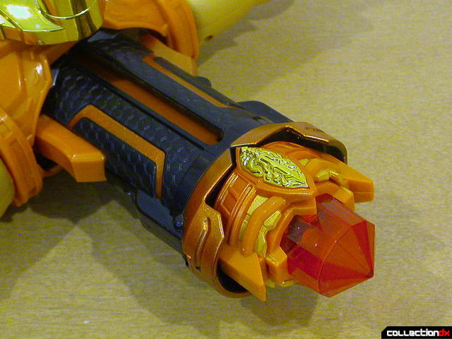 DX Zubaan- Golden Sword mode- grip detail