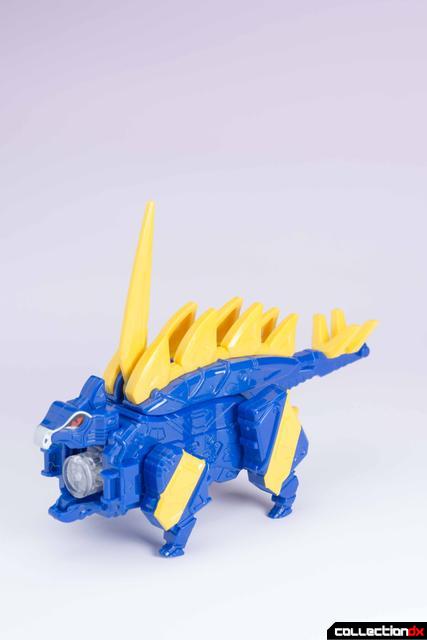 Dino Charge Megazord-30