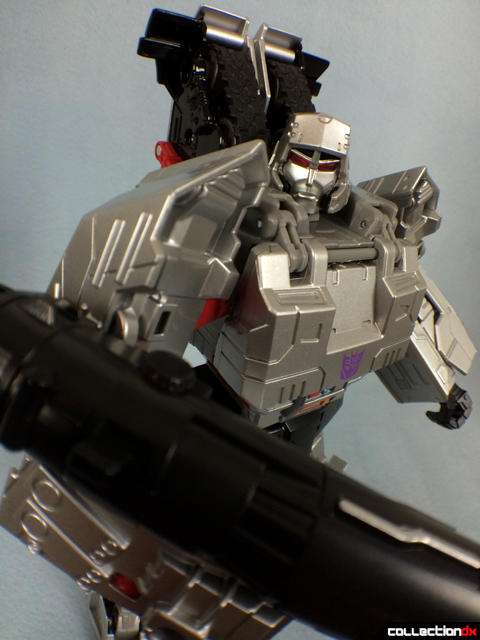 Takara Megatron pose_14