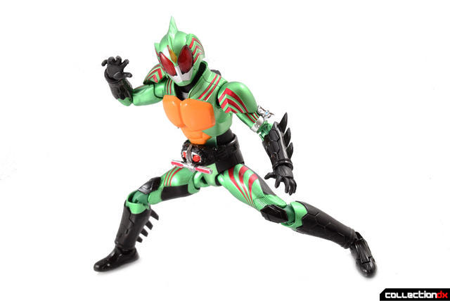 SH-Figuarts-Kamen-Rider-Amazon-Omega-05