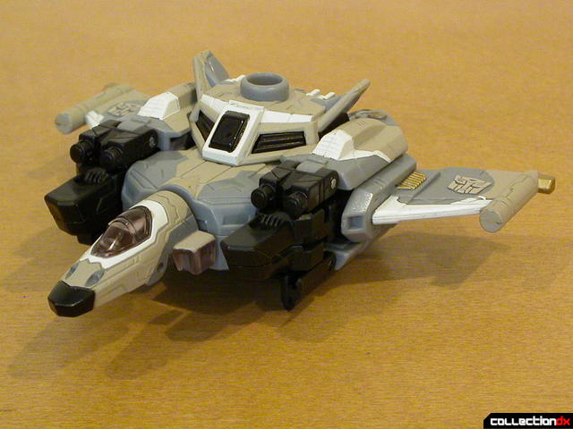 Autobot Skyblast- vehicle mode (front)