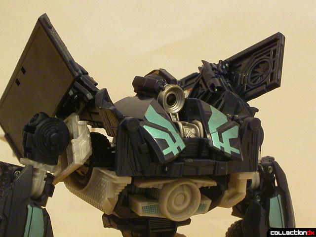 Decepticon Payload- robot mode (upper torso detail)