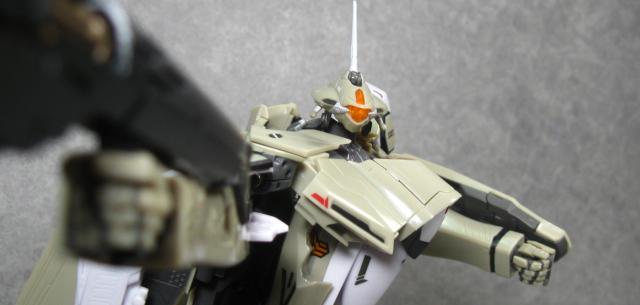 VF-25A Messiah Valkyrie General Use Type