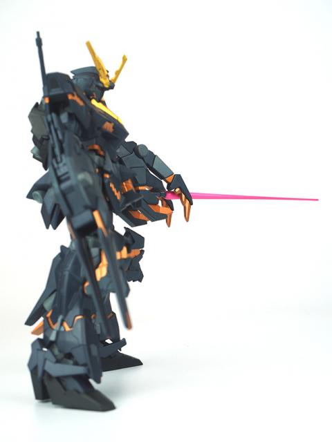 Unicorn Gundam 02 Banshee