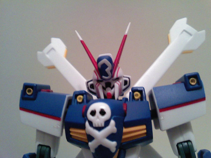 Crossbone Gundam X-3